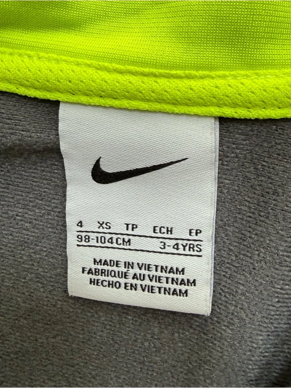 Nike Red, Black & Gray Kids Track Jacket 3 Sets - Picture 5 of 6